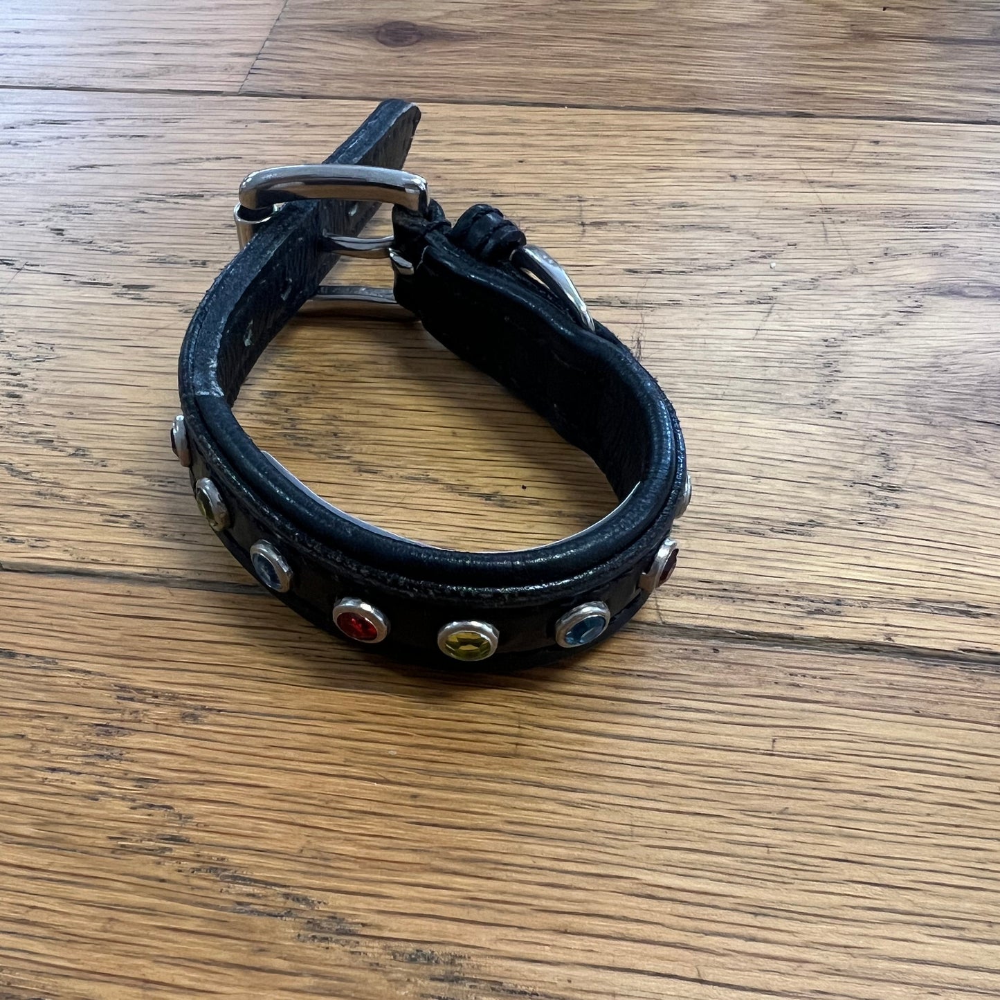 Halsband Svart 25 cm